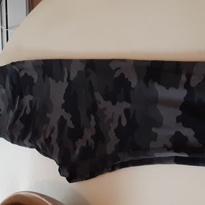 Wild fable NWOT camo long tights